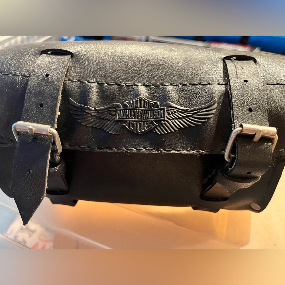 Harley-Davidson Handlebar Fork Bag Durable Leather 8 inch Black